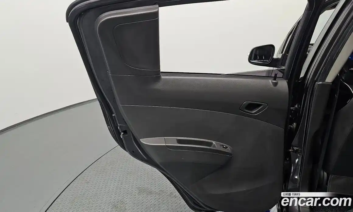 Chevrolet Spark 2015 1.0 гидро в Москве № 2053206, фото 15