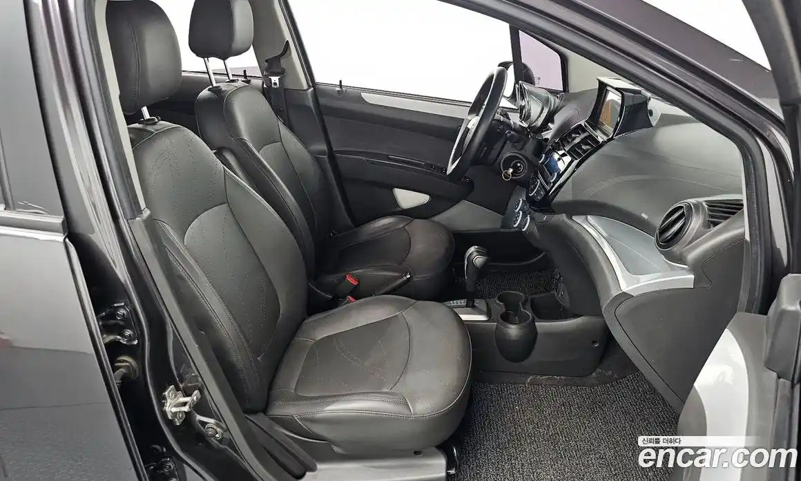 Chevrolet Spark 2015 1.0 гидро в Москве № 2053206, фото 18