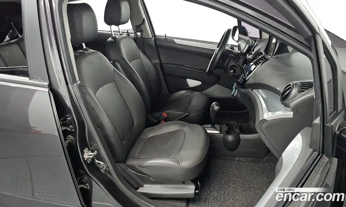 Chevrolet Spark 2015 1.0 гидро в Москве № 2053206, фото 35