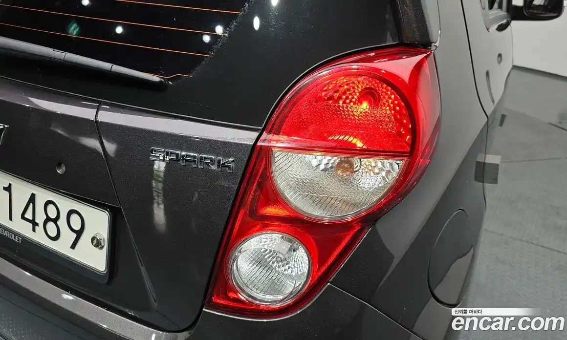 Chevrolet Spark 2015 1.0 гидро в Москве № 2053206, фото 9