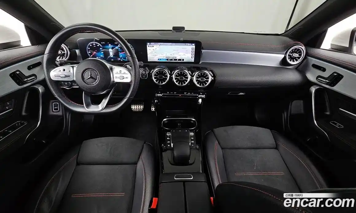 Mercedes-Benz CLA-Class 2022 2.0 гидро в Москве № 2053280, фото 10