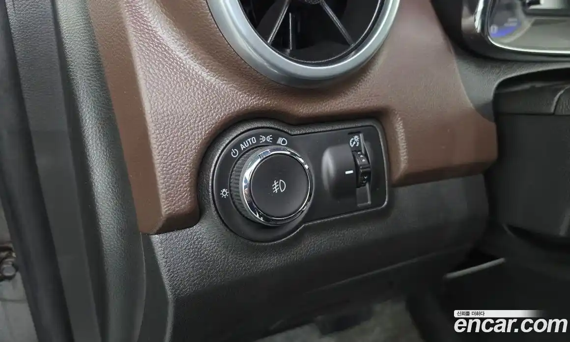 Chevrolet Trax 2016 1.4 гидро в Москве № 2053394, фото 17