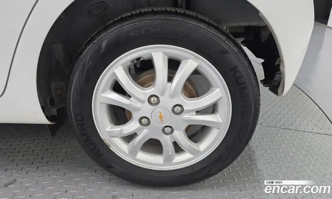Chevrolet Spark 2015 1.0 гидро в Москве № 2053540, фото 7