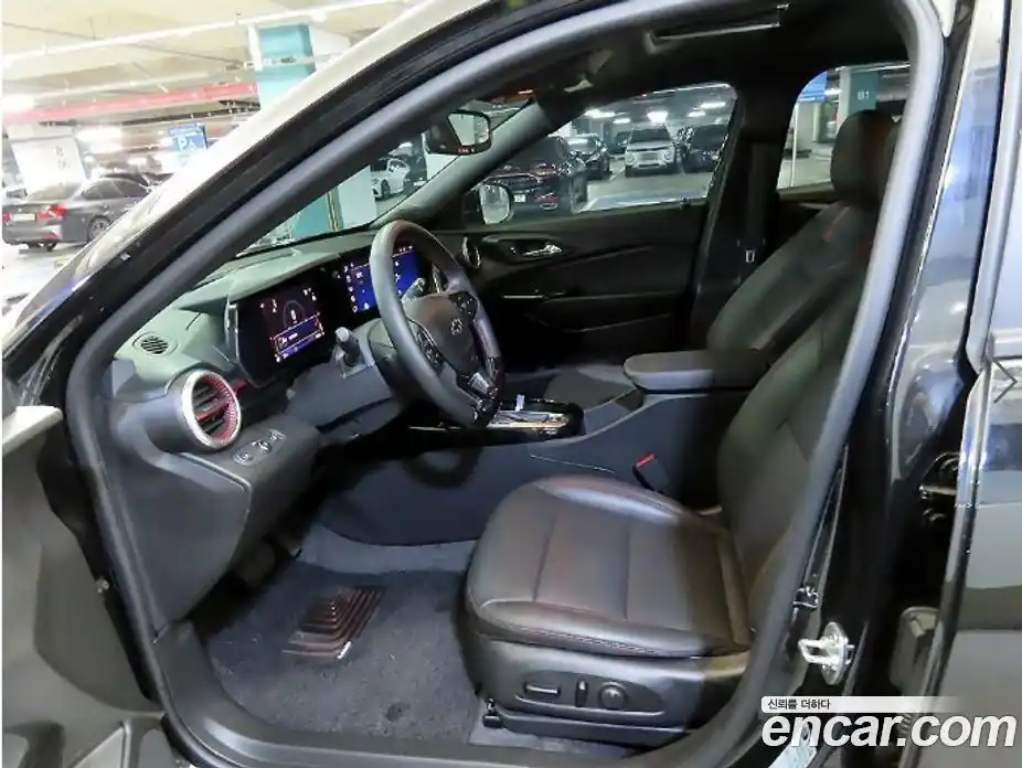 Chevrolet Trax 2024 1.2 гидро в Москве № 2053699, фото 6