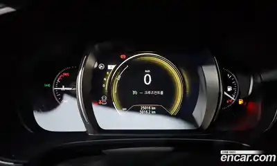 Renault QM6 2022 2.0 гидро в Москве № 2053875, миниатюра 8