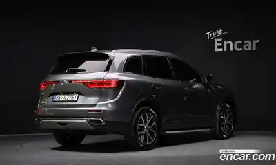 Renault QM6 2022 2.0 гидро в Москве № 2053888, миниатюра 2