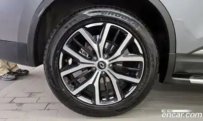 Renault QM6 2022 2.0 гидро в Москве № 2053888, миниатюра 5