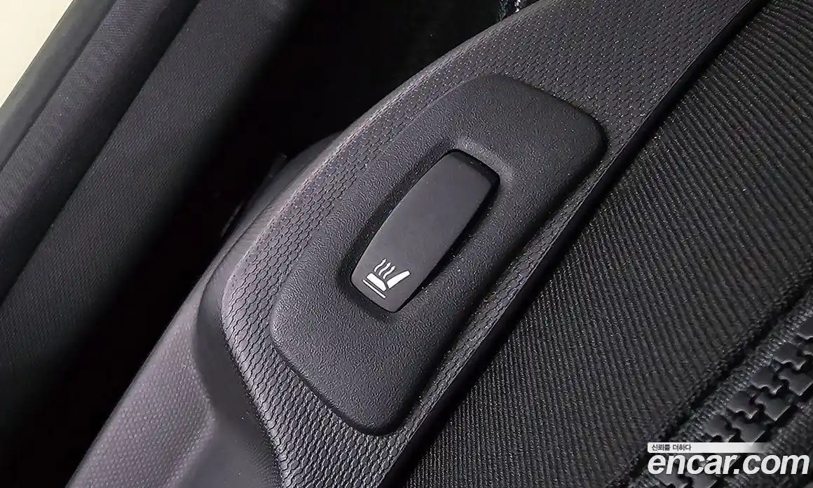 Renault QM3 2015 1.5 гидро в Москве № 2053943, фото 19