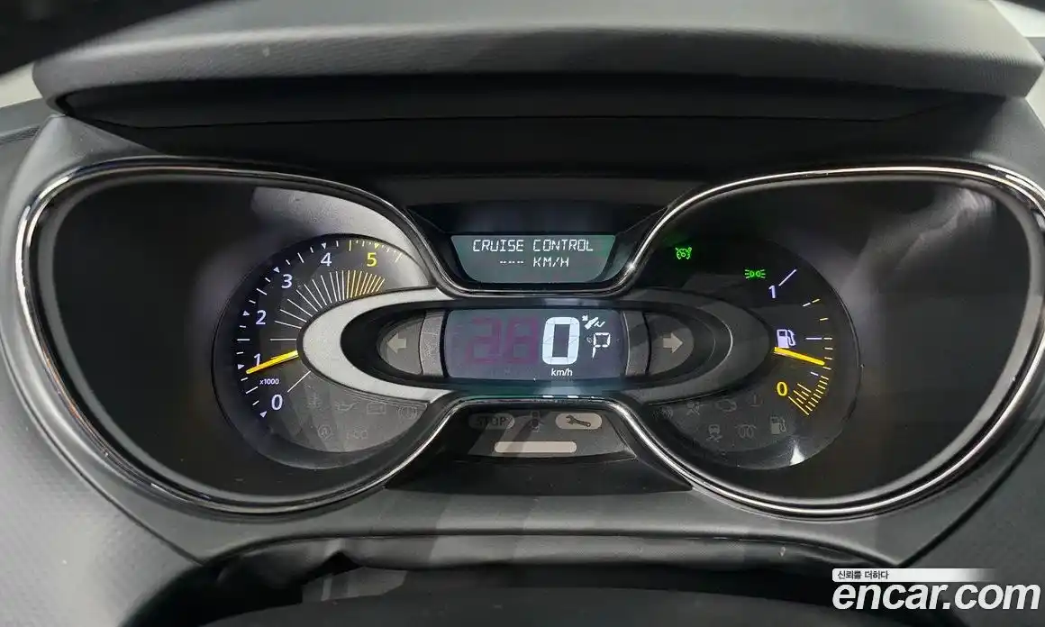 Renault QM3 2015 1.5 гидро в Москве № 2053943, фото 8