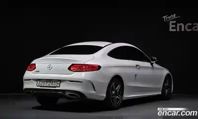 Mercedes-Benz C-Class 2020 2.0 гидро в Москве № 2054109, миниатюра 2