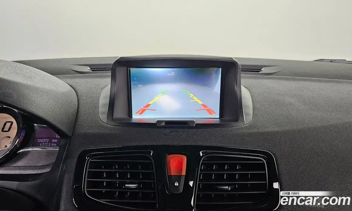 Renault SM3 2015 1.6 гидро в Москве № 2054241, фото 26