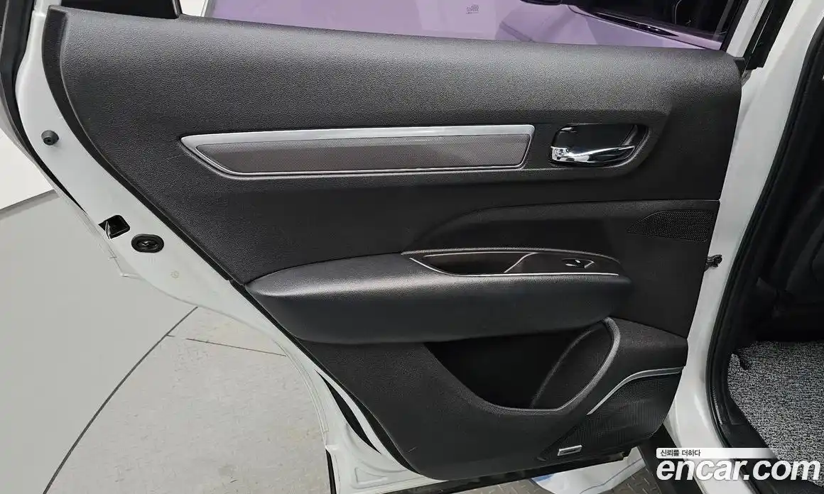 Renault QM6 2016 2.0 гидро в Москве № 2055187, фото 15