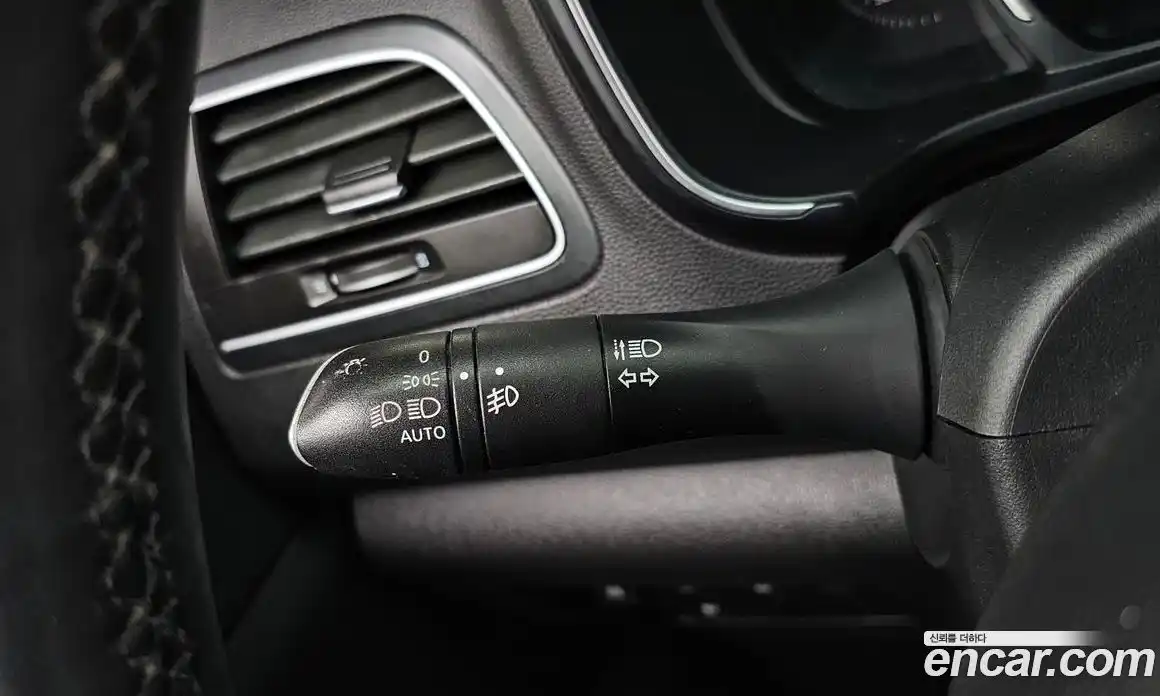 Renault QM6 2016 2.0 гидро в Москве № 2055187, фото 31