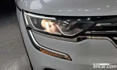 Renault QM6 2016 2.0 гидро в Москве № 2055187, миниатюра 8