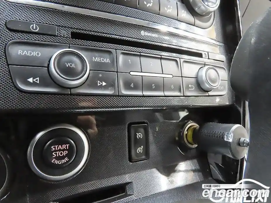 Renault QM5 2014 2.0 гидро в Москве № 2056247, фото 17