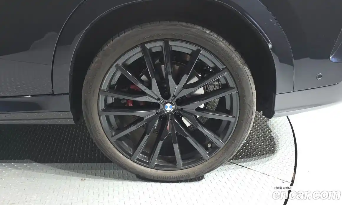 BMW X6 2025 3.0 гидро в Москве № 2056292, фото 7