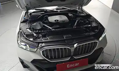 BMW 5-Series 2025 2.0 гидро в Москве № 2056303, миниатюра 6