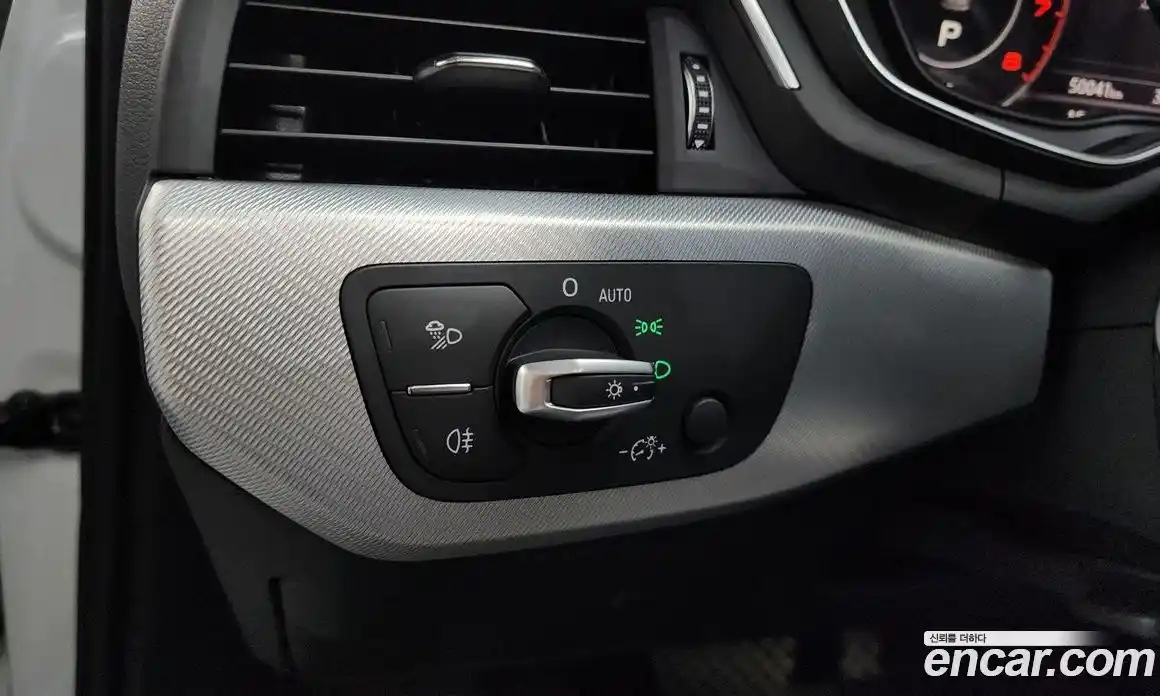 Audi A4 2019 2.0 гидро в Москве № 2056437, фото 26