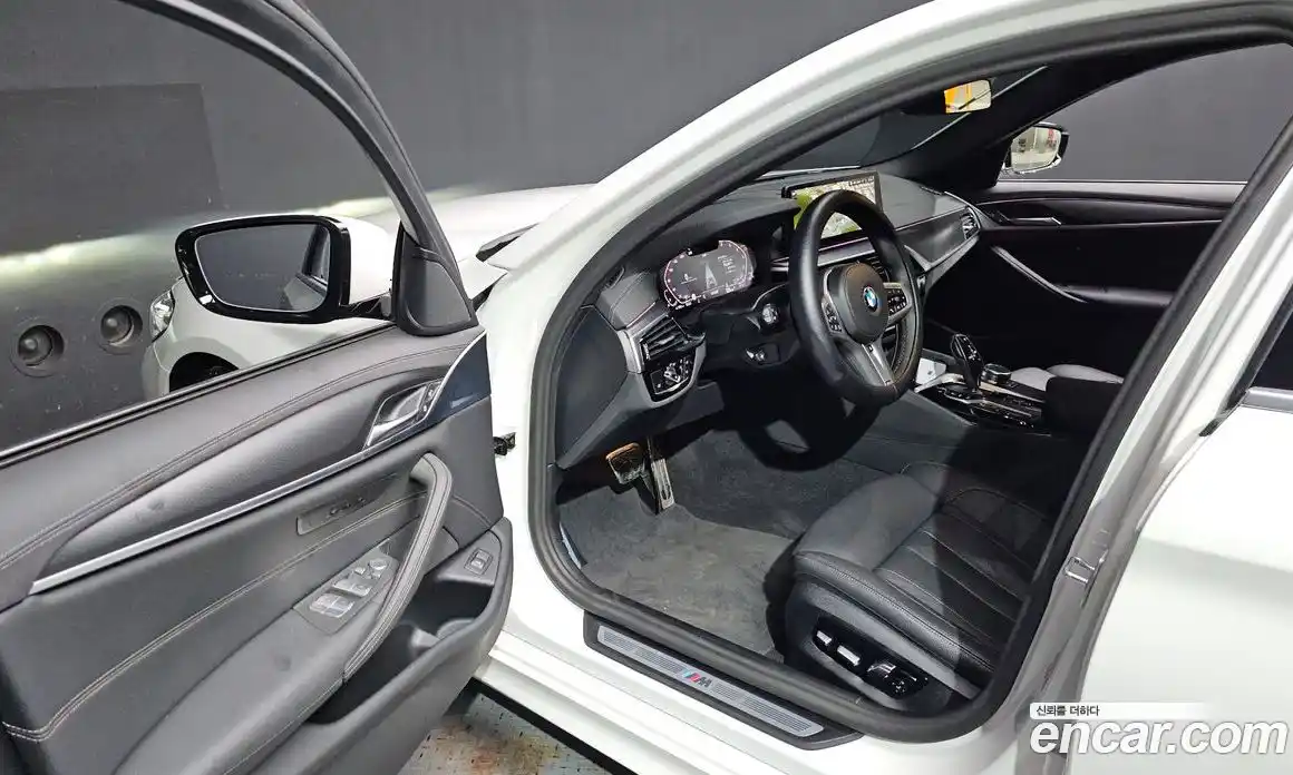 BMW 5-Series 2023 2.0 гидро в Москве № 2056522, фото 13