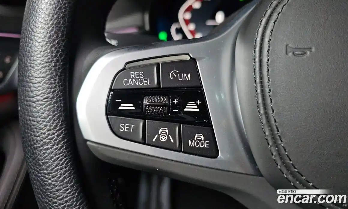 BMW 5-Series 2023 2.0 гидро в Москве № 2056522, фото 33