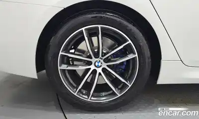 BMW 5-Series 2023 2.0 гидро в Москве № 2056529, миниатюра 5