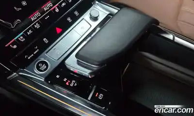 Audi e-tron 2021 0.2 гидро в Москве № 2056820, миниатюра 12