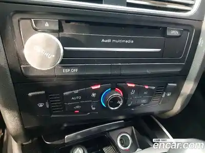 Audi A4 2010 2.0 гидро в Москве № 2057314, миниатюра 11