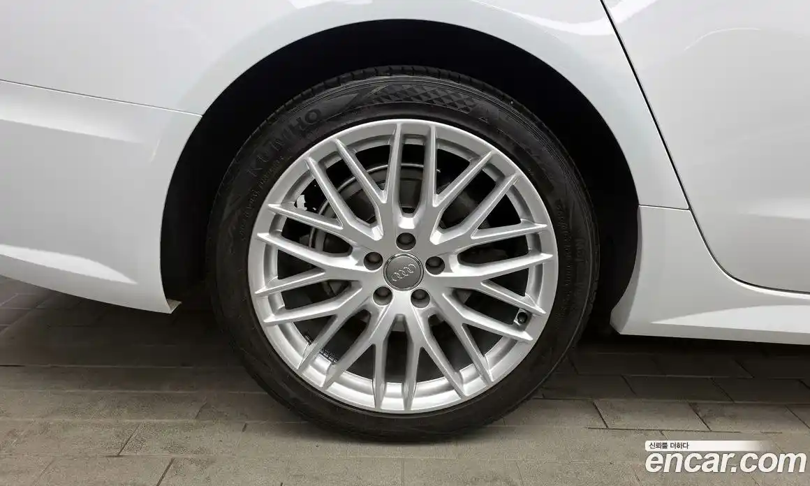 Audi A6 2018 2.0 гидро в Москве № 2057336, фото 5
