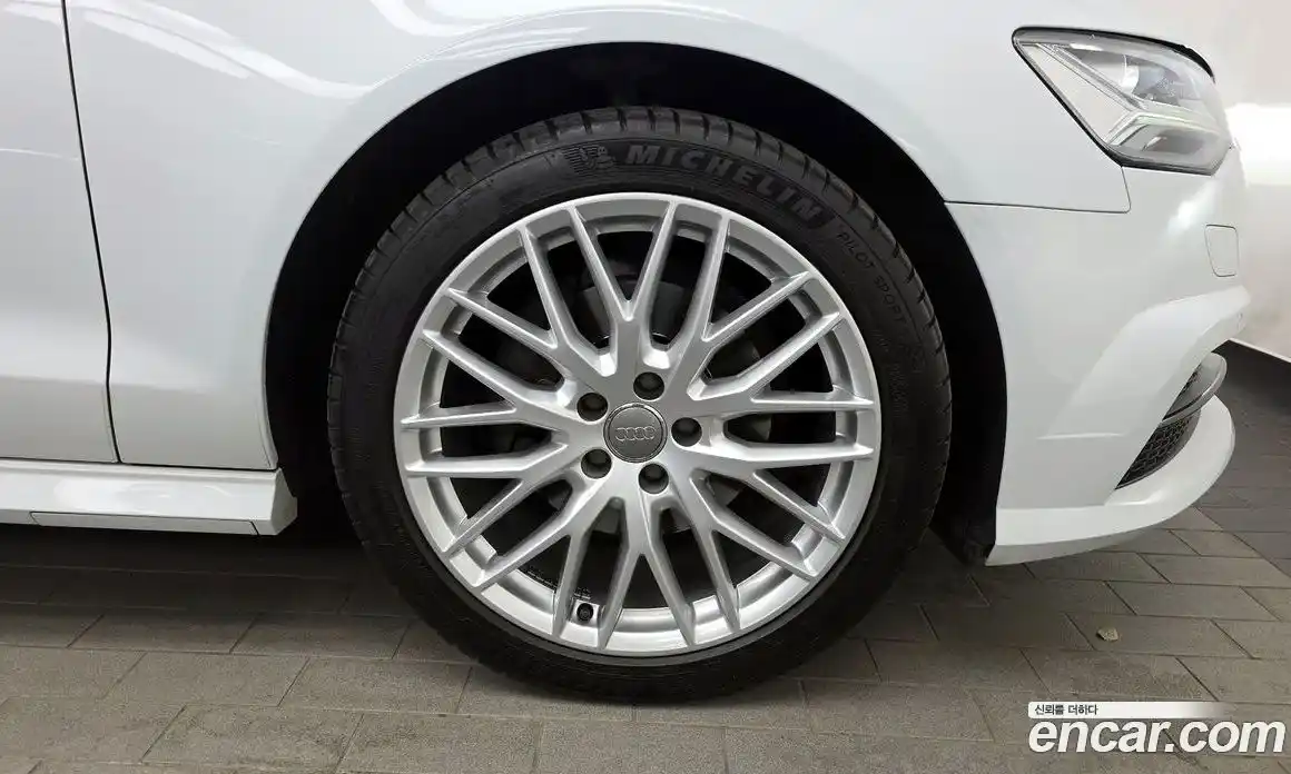Audi A6 2018 2.0 гидро в Москве № 2057336, фото 7