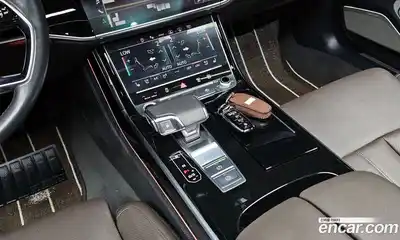 Audi A8 2021 3.0 гидро в Москве № 2057340, миниатюра 9
