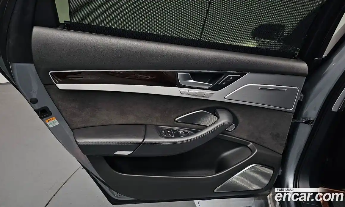 Audi A8 2013 4.0 гидро в Москве № 2057344, фото 14