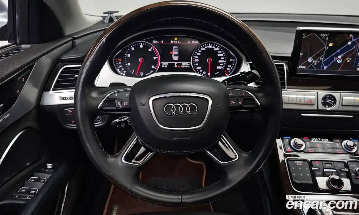 Audi A8 2013 4.0 гидро в Москве № 2057344, фото 17