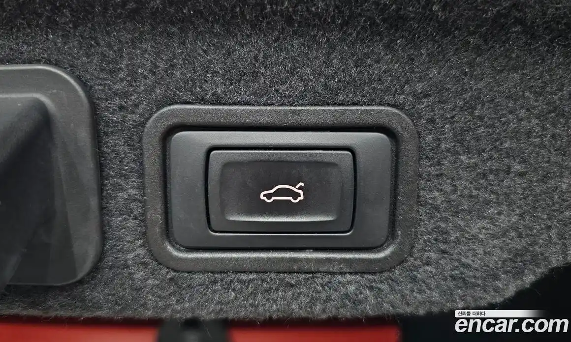 Audi A8 2013 4.0 гидро в Москве № 2057344, фото 25