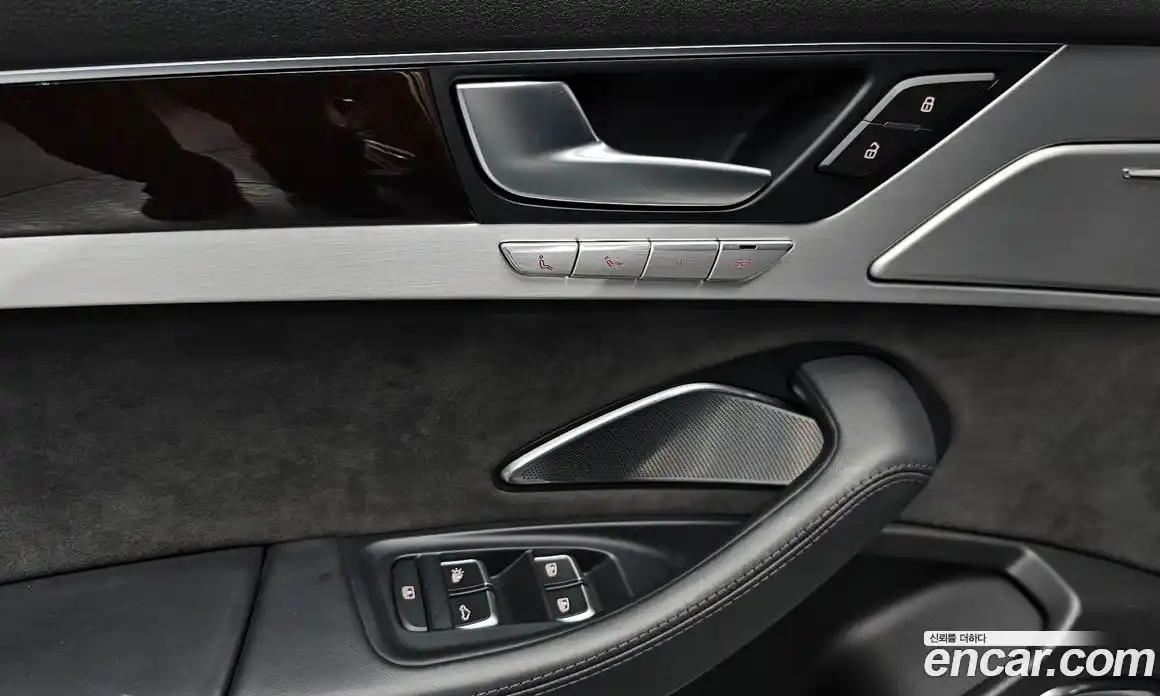 Audi A8 2013 4.0 гидро в Москве № 2057344, фото 26
