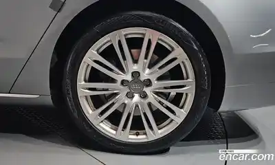 Audi A8 2013 4.0 гидро в Москве № 2057344, миниатюра 6