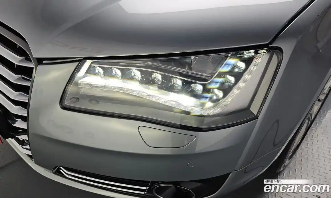 Audi A8 2013 4.0 гидро в Москве № 2057344, фото 7