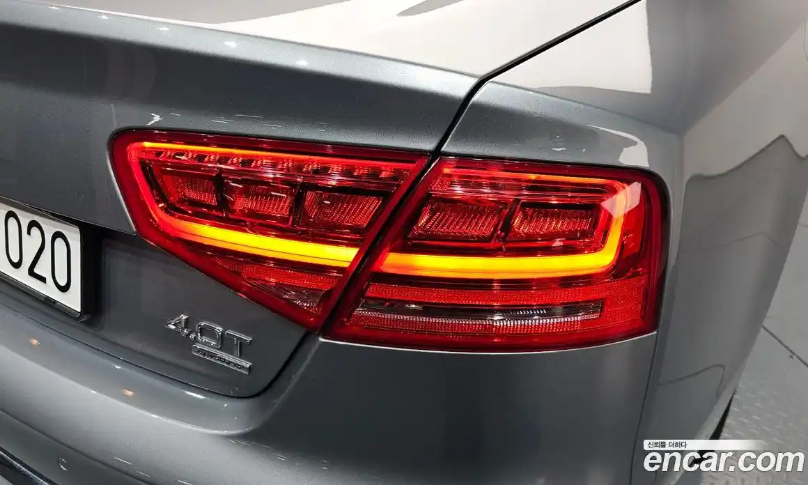 Audi A8 2013 4.0 гидро в Москве № 2057344, фото 8