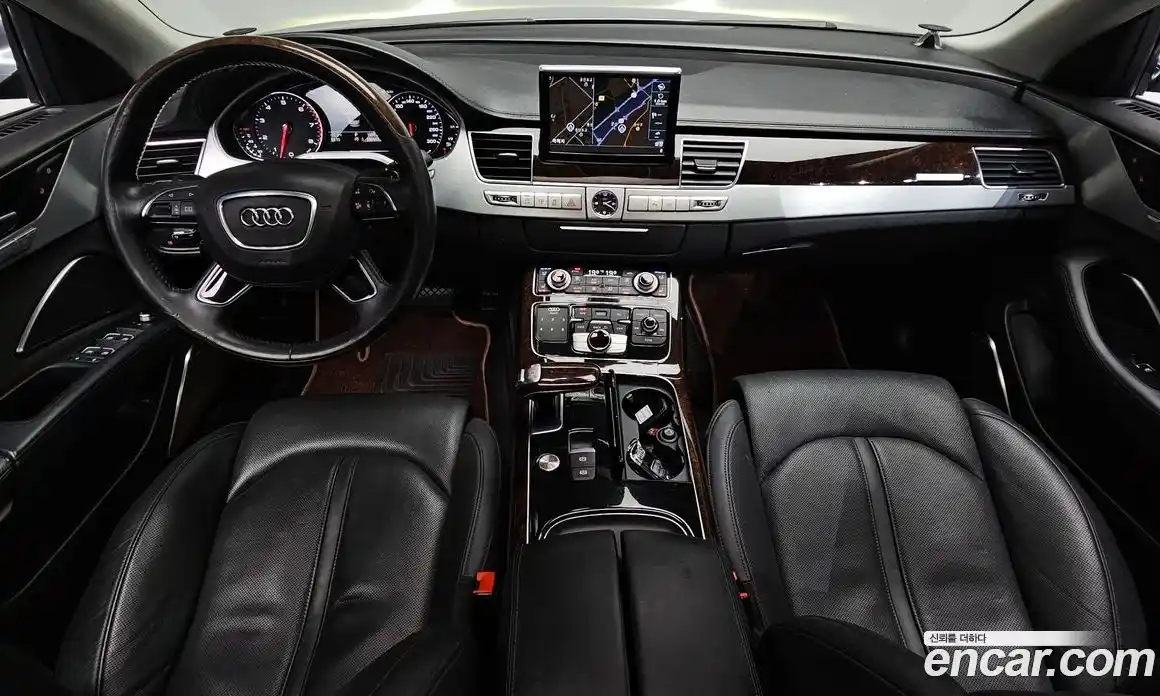 Audi A8 2013 4.0 гидро в Москве № 2057344, фото 9