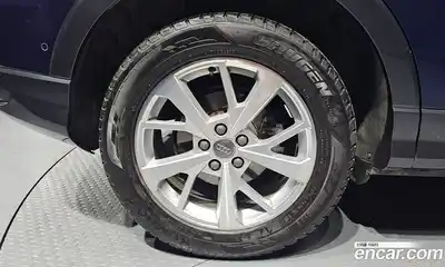 Audi Q3 2020 2.0 гидро в Москве № 2057387, миниатюра 5