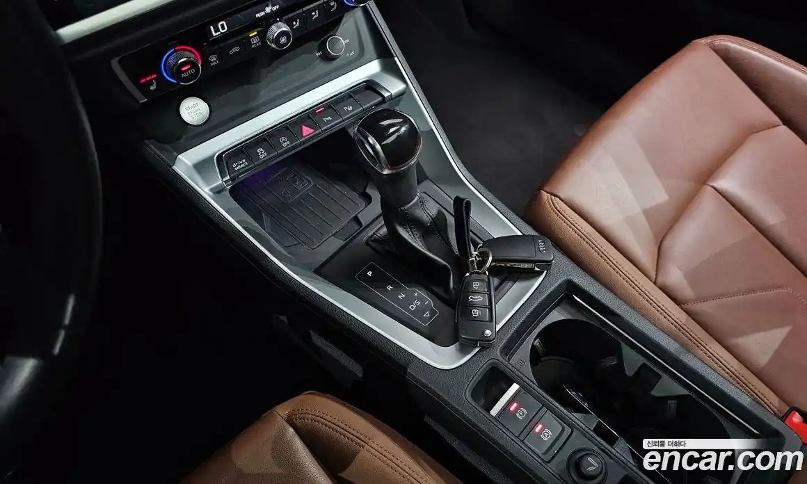 Audi Q3 2020 2.0 гидро в Москве № 2057387, фото 9