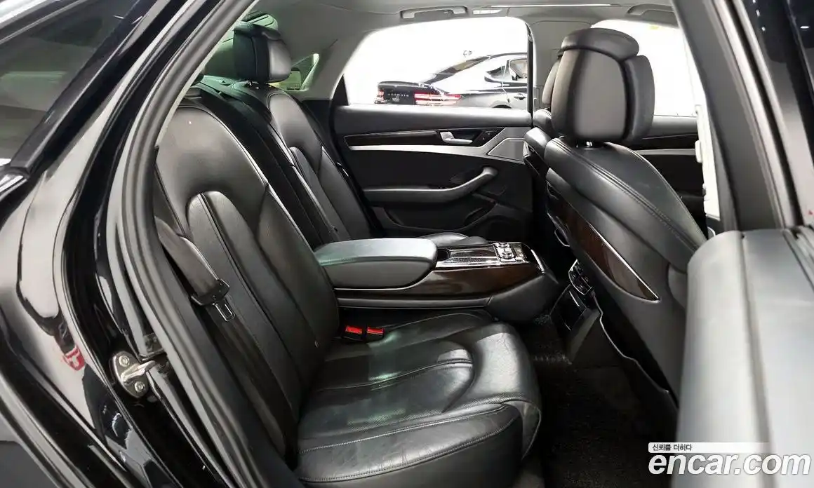 Audi A8 2015 4.1 гидро в Москве № 2057458, фото 11