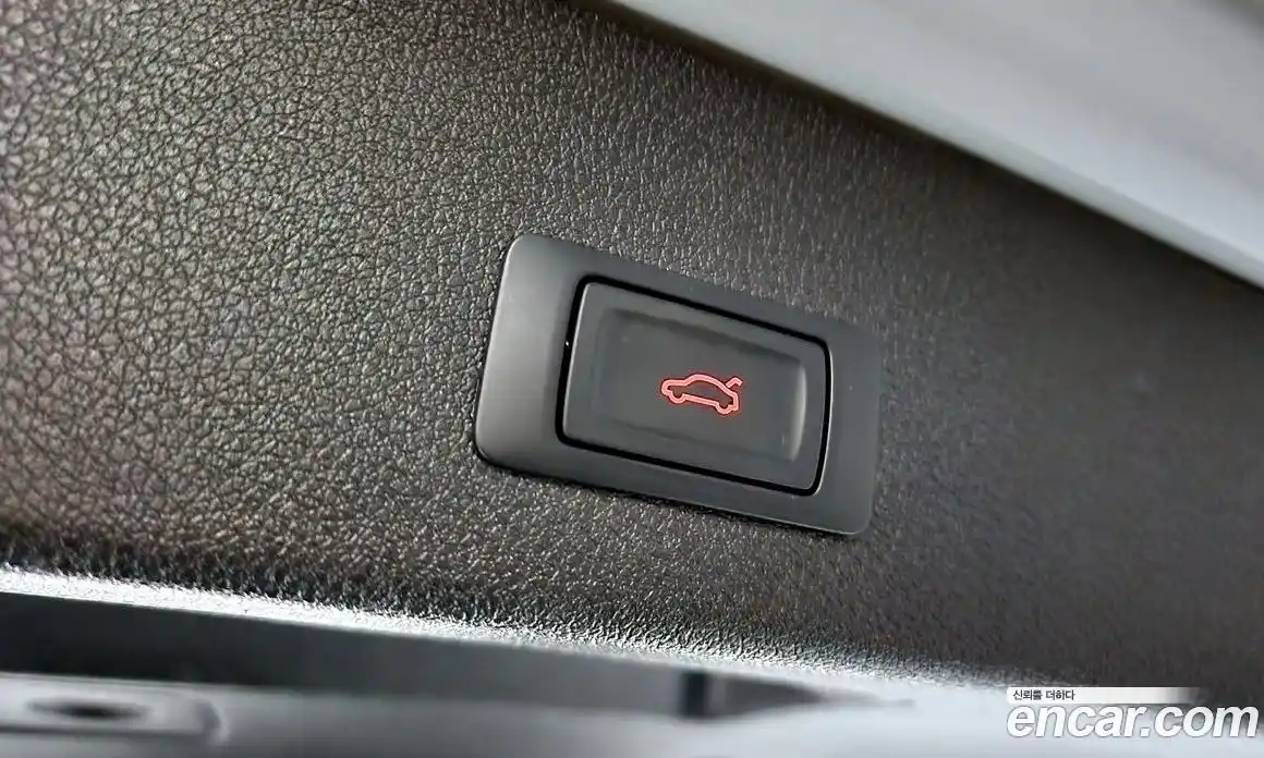 Audi SQ5 2016 3.0 гидро в Москве № 2057481, фото 20