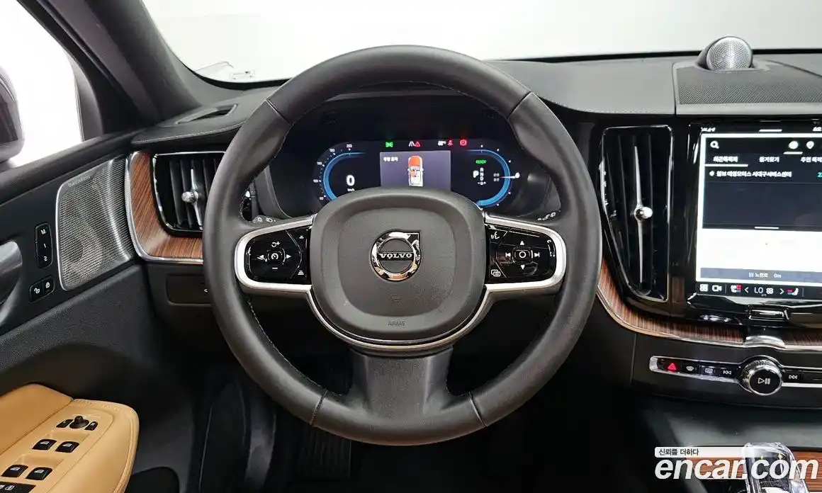Volvo XC60 2024 2.0 гидро в Москве № 2057850, фото 13
