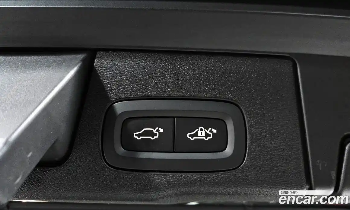 Volvo XC60 2024 2.0 гидро в Москве № 2057850, фото 16