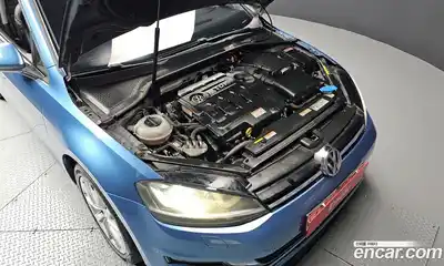 Volkswagen Golf 2015 2.0 гидро в Москве № 205803, миниатюра 6