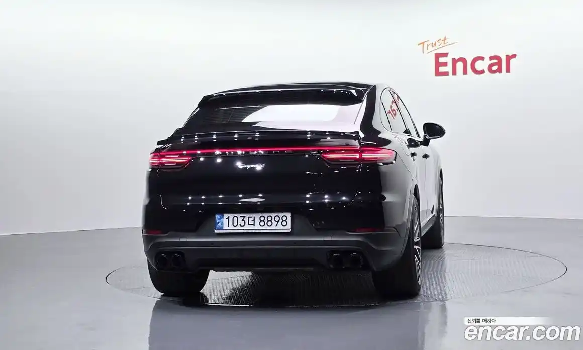 Porsche Cayenne 2022 3.0 гидро в Москве № 2058337, фото 4