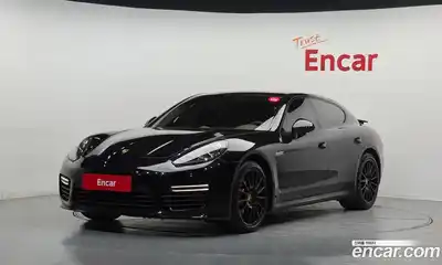 Porsche Panamera, 2016