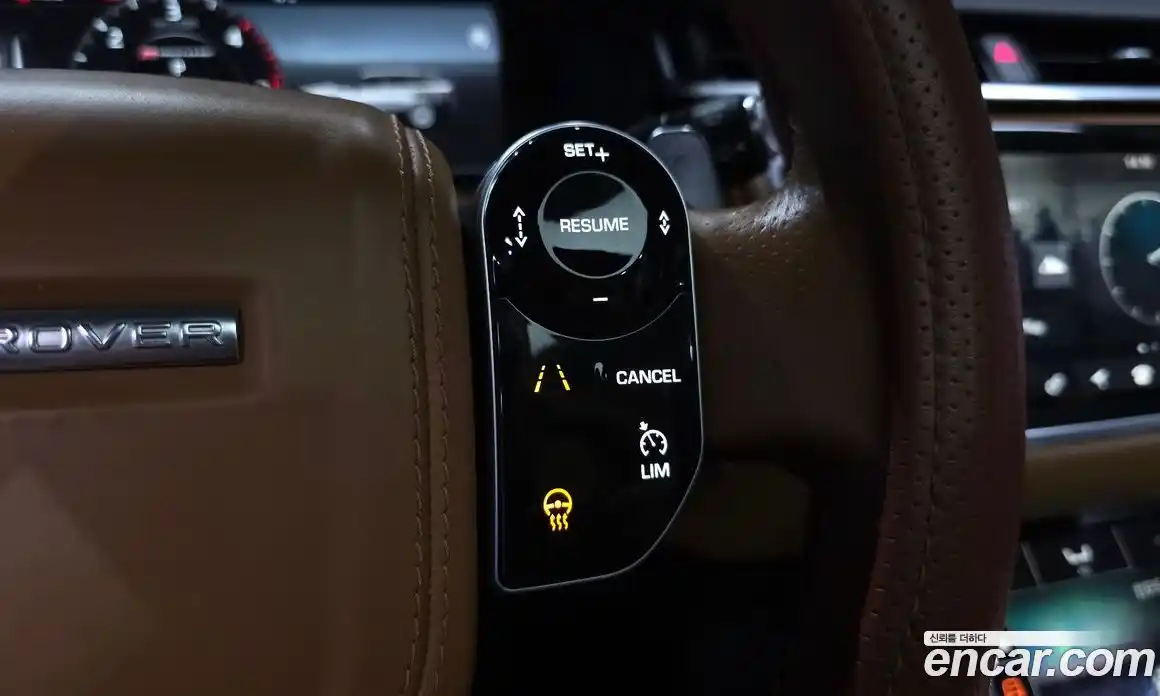 Land Rover Range-Rover Velar 2018 3.0 гидро в Москве № 2058818, фото 30