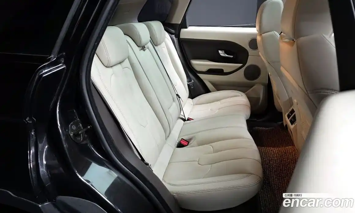 Land Rover Range-Rover Evoque 2015 2.2 гидро в Москве № 2058962, фото 12