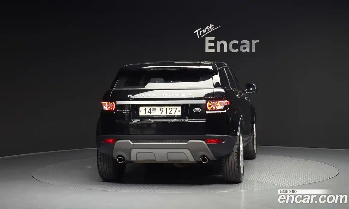 Land Rover Range-Rover Evoque 2015 2.2 гидро в Москве № 2058962, фото 4